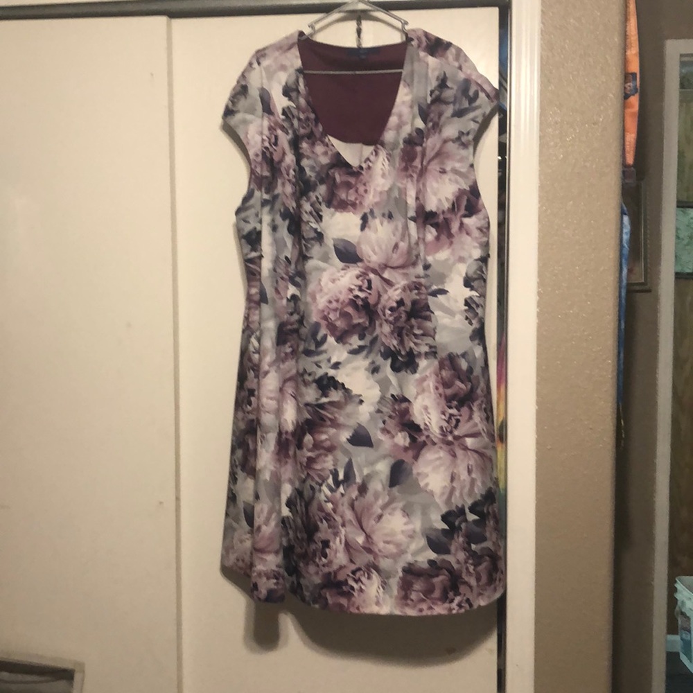 💜B2G1Free💜 Plus Size Floral Dress